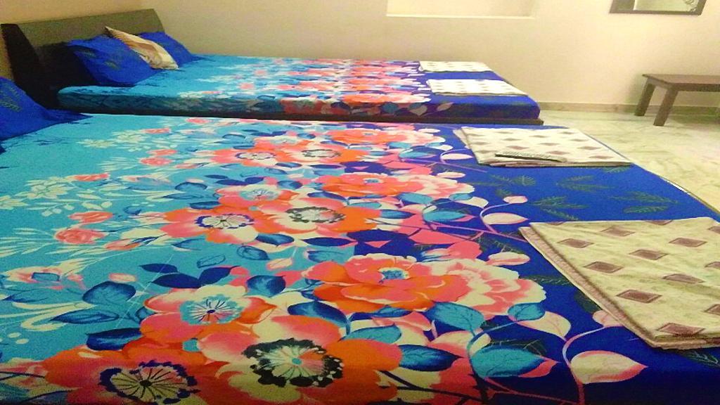 Guru Kirpa Guest House Amritsar Bagian luar foto