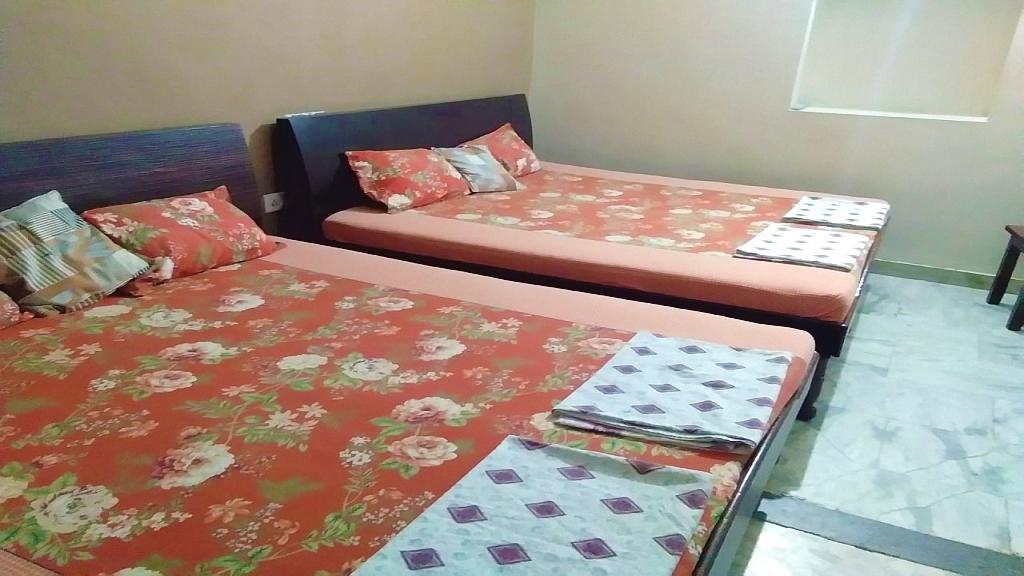 Guru Kirpa Guest House Amritsar Bagian luar foto